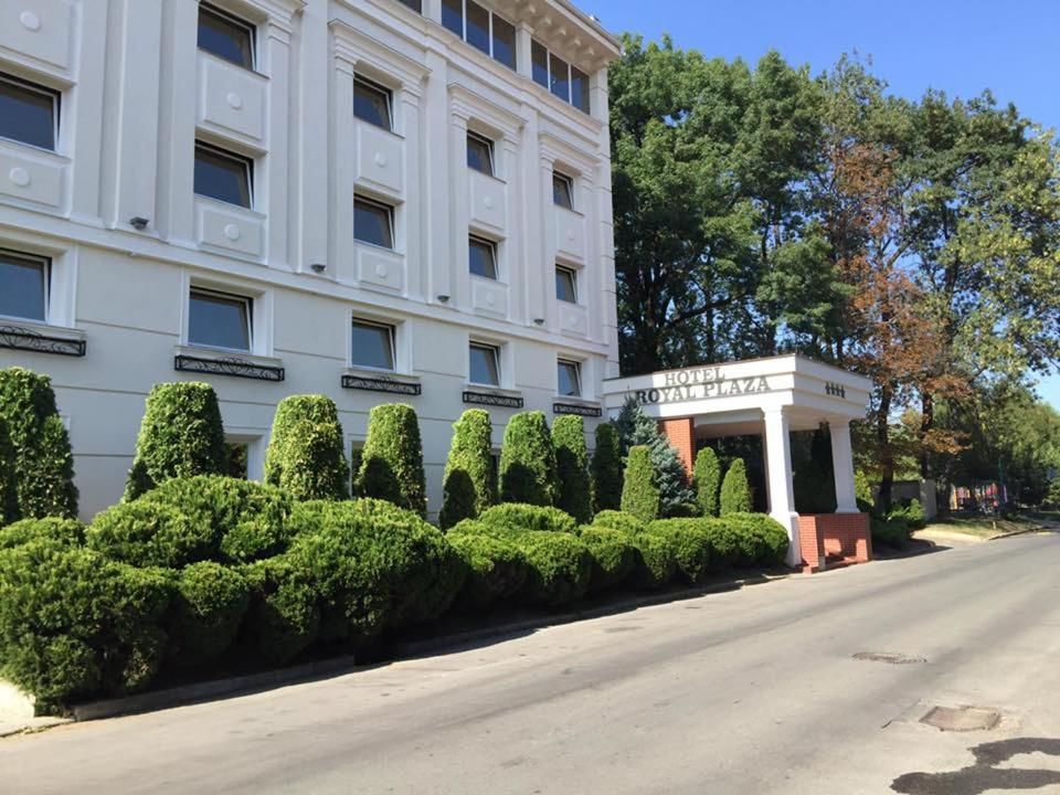 Отель Hotel Royal Plaza Тимишоара-17