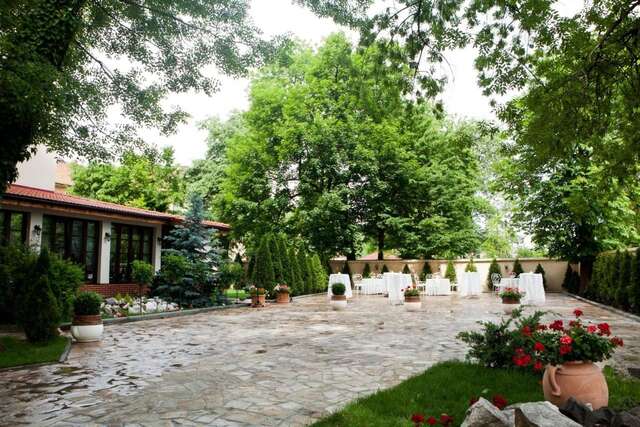 Отель Hotel Royal Plaza Тимишоара-19